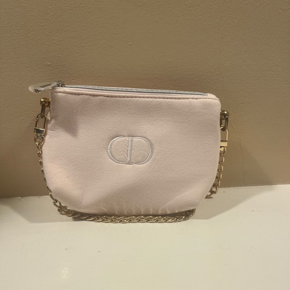 Christian Dior Cosmetic Pouch with Gold Chain Strap – Pink Mini Bag - Picture 1 of 3